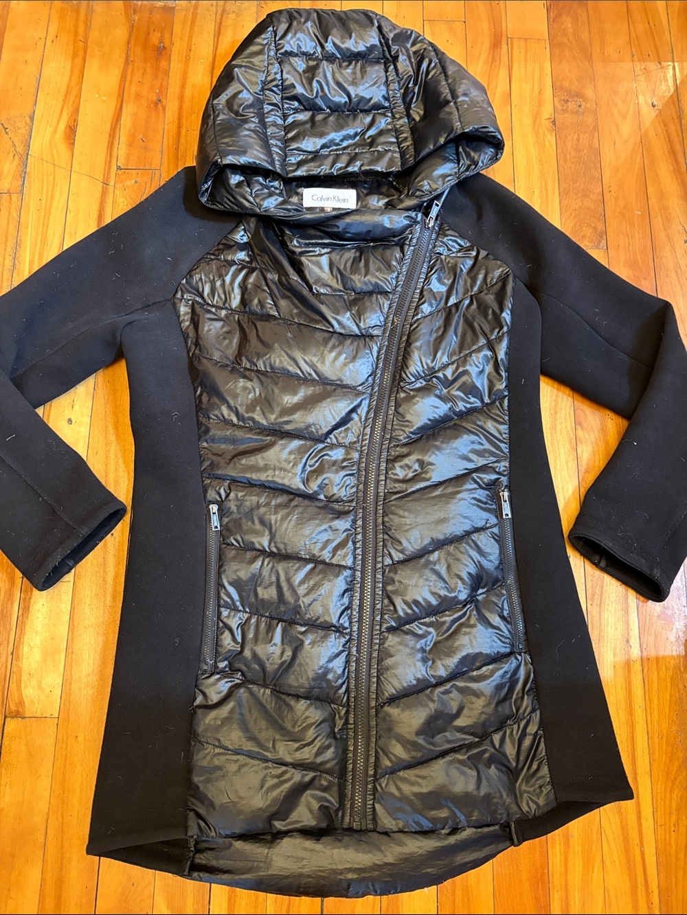Calvin Klein Black Women's' Hooded Lightweight Quilted Puffer Jacket - Medium